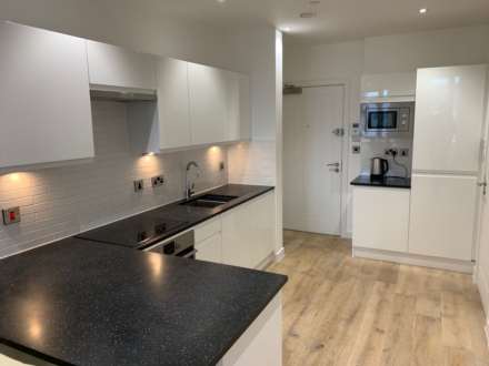 1 Bedroom Flat, Garrard Street, Reading