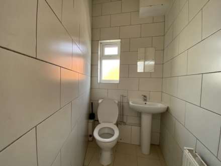 Erleigh Road, Reading, Image 8
