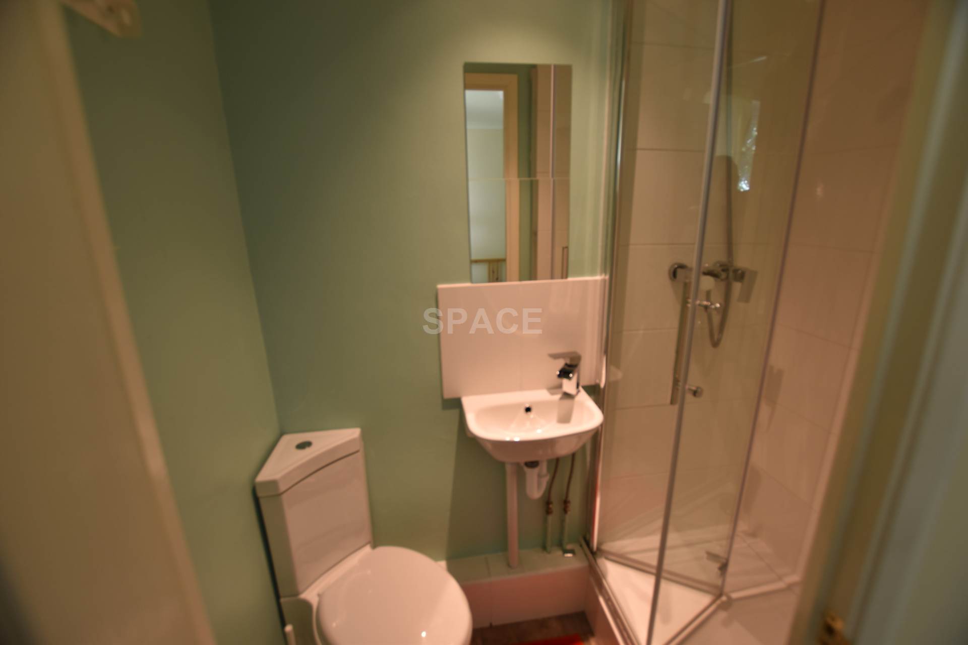 Spring Terrace, Reading, Image 8