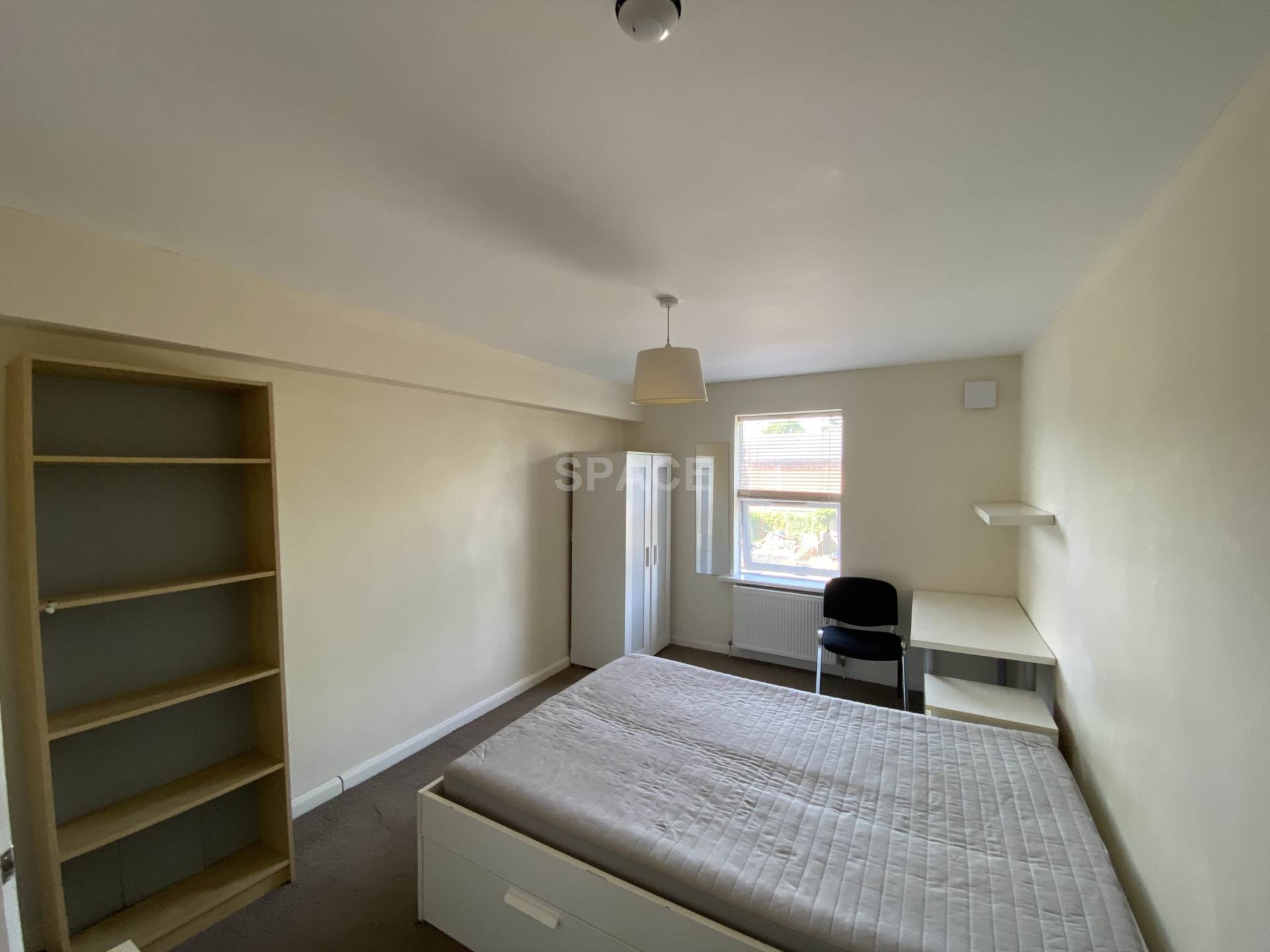 College Road, Reading, Image 1