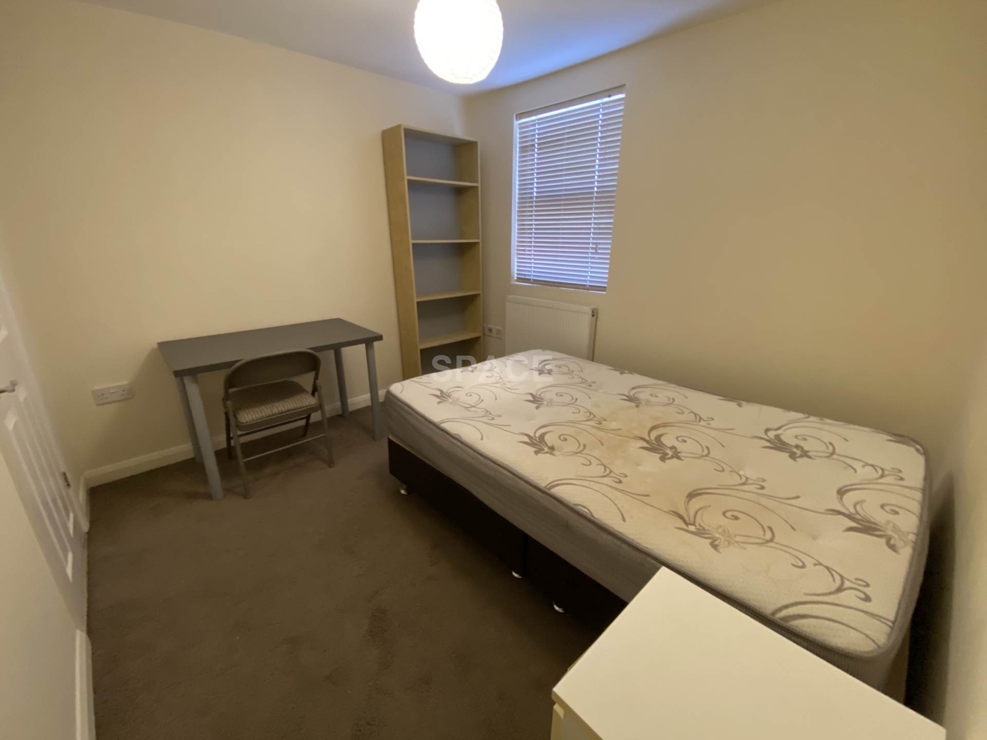 College Road, Reading, Image 1