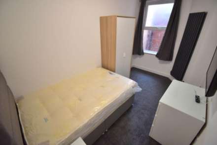 St. Bartholomews Road, Reading, Berkshire, RG1 3QA., Image 7