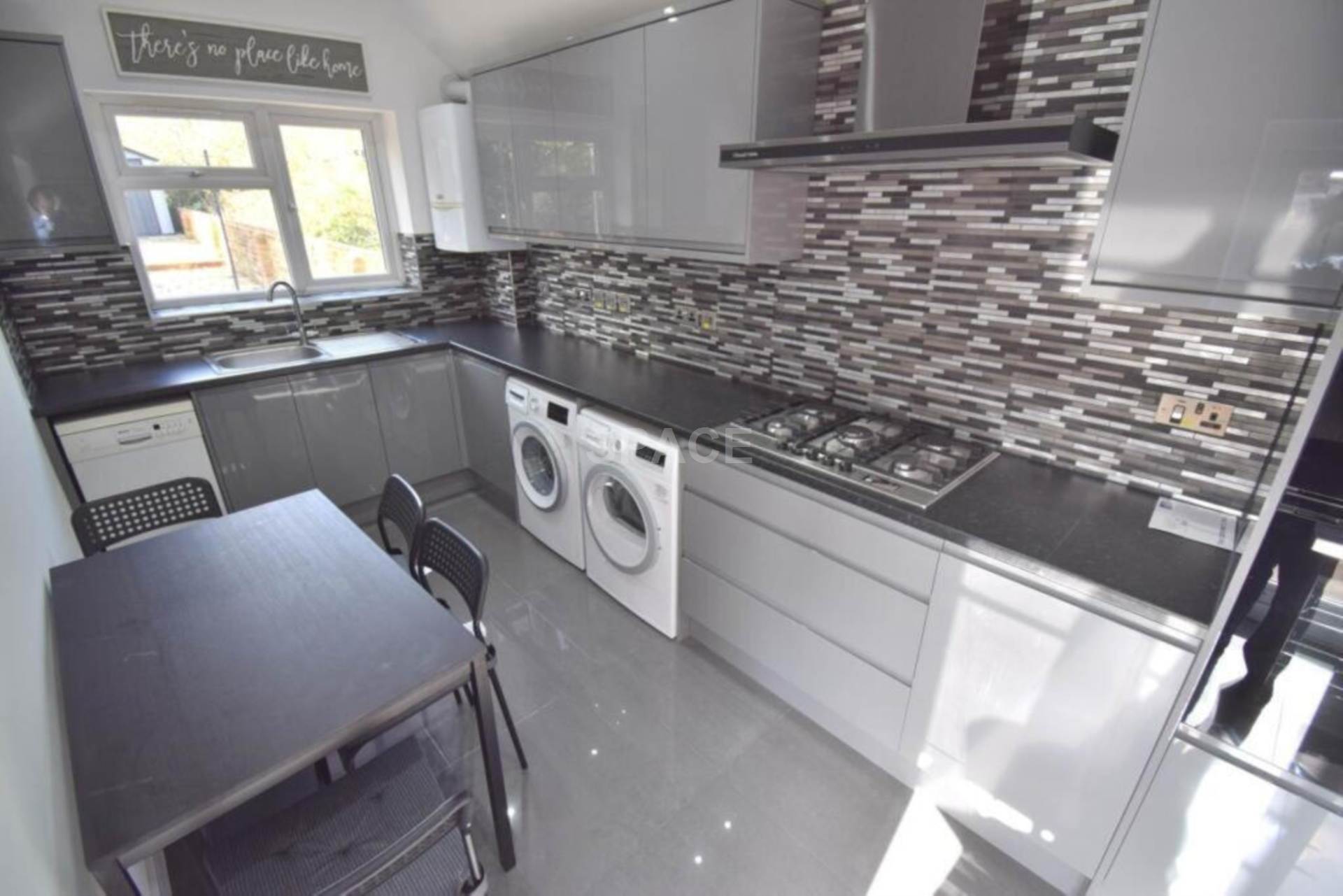 St. Bartholomews Road, Reading, Berkshire, RG1 3QA., Image 2