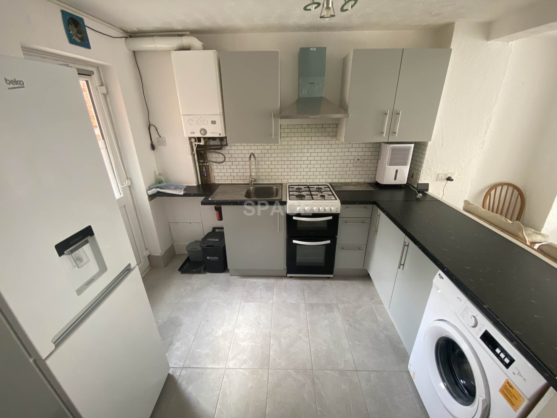 St Edwards Road, Reading, Image 1