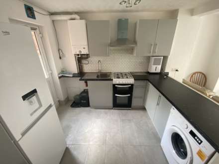 Property For Rent St Edwards Road, Reading