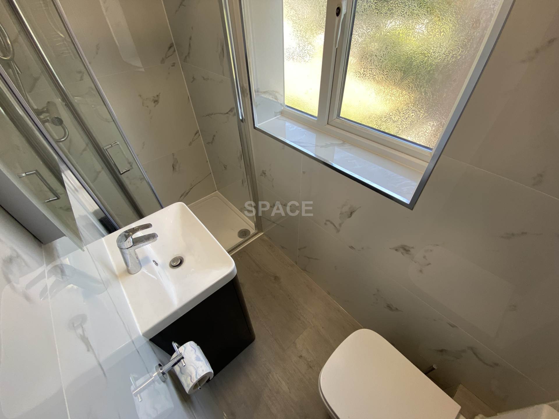 Compton Close, Reading, Image 7