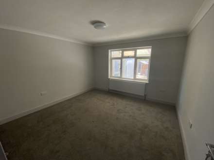 Compton Close, Reading, Image 3