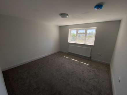 Compton Close, Reading, Image 4