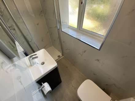 Compton Close, Reading, Image 7
