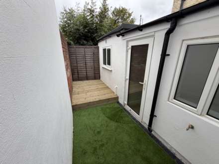 Wokingham Road, Reading, Image 9