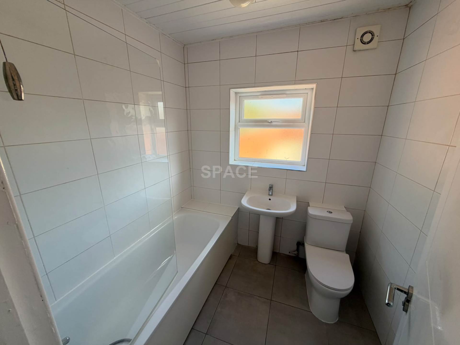Cholmeley Road, Reading, Image 3