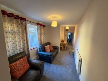 London Street, Reading, Image 6