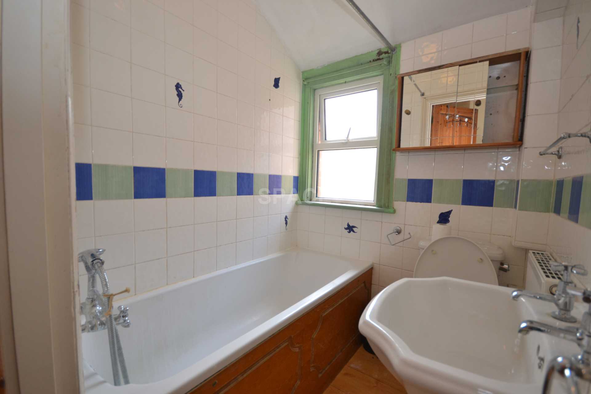 Palmer Park Avenue, University, Reading, Berkshire, RG6 1DN, Image 11