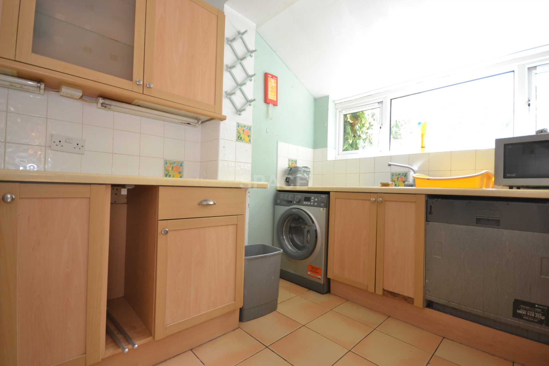 Palmer Park Avenue, University, Reading, Berkshire, RG6 1DN, Image 5