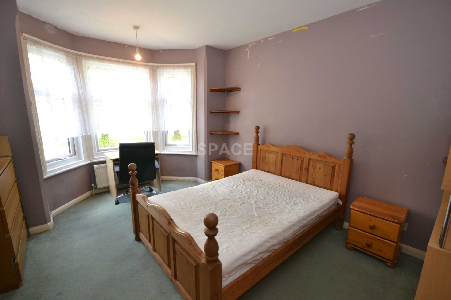 Palmer Park Avenue, University, Reading, Berkshire, RG6 1DN, Image 9
