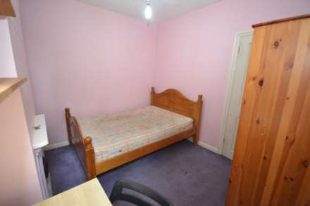 Palmer Park Avenue, University, Reading, Berkshire, RG6 1DN, Image 10