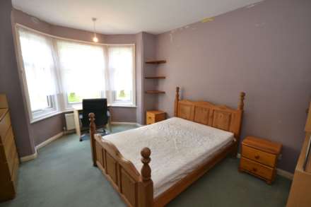 Palmer Park Avenue, University, Reading, Berkshire, RG6 1DN, Image 9