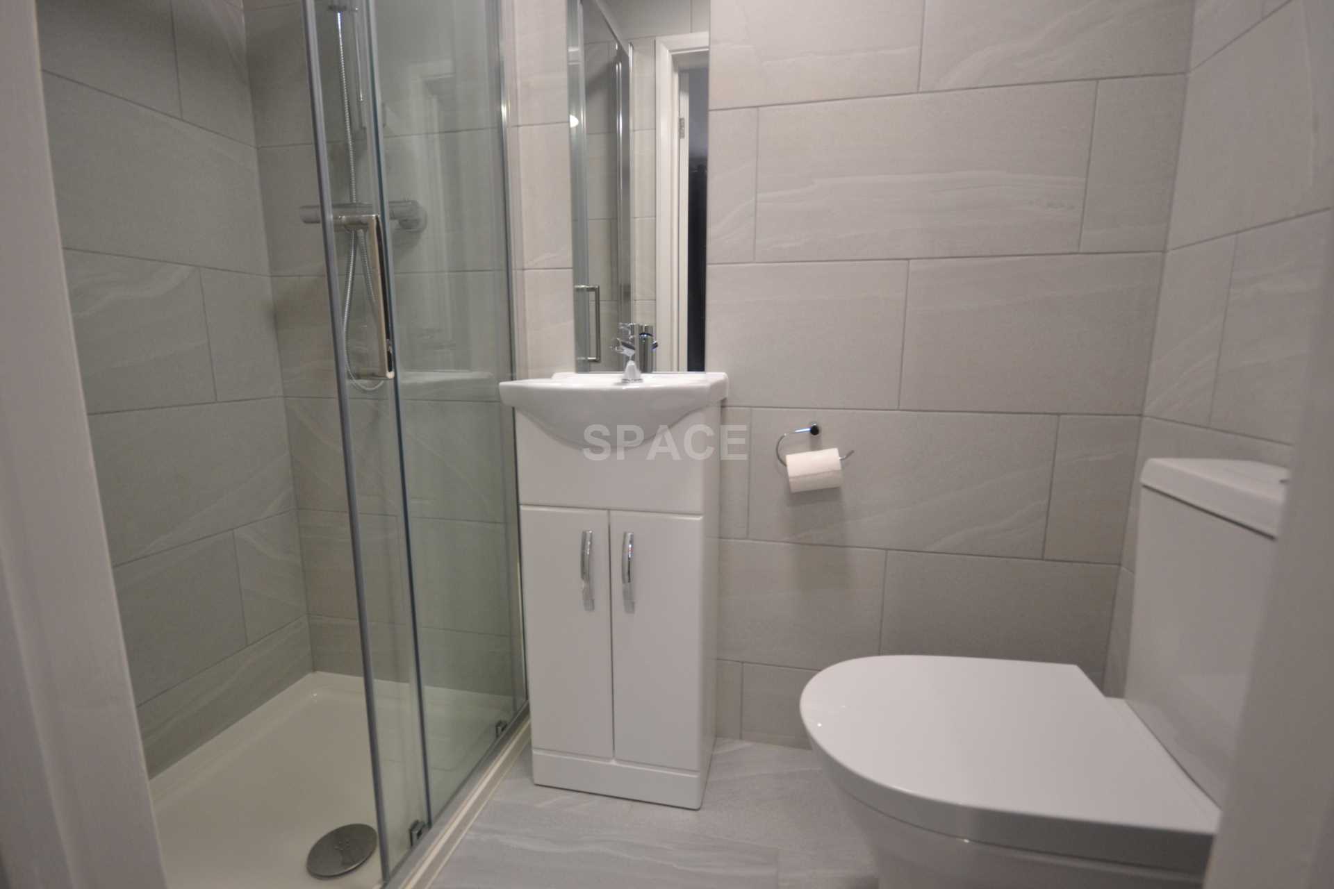 Palmer Park Avenue, Reading, Berkshire, RG6 1DN, Image 6