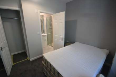 Palmer Park Avenue, Reading, Berkshire, RG6 1DN, Image 10