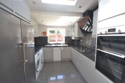 Palmer Park Avenue, Reading, Berkshire, RG6 1DN, Image 3