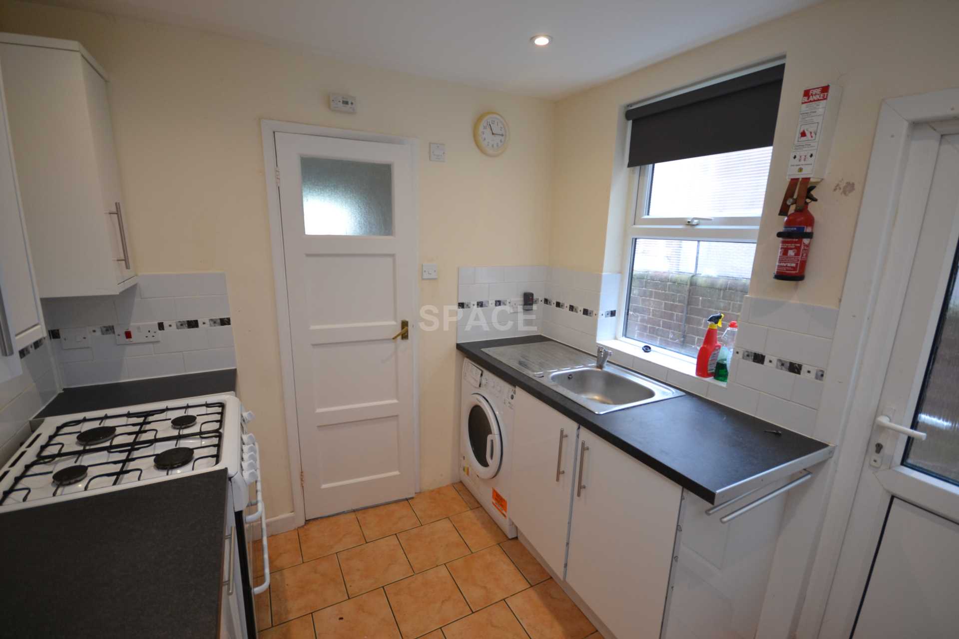 Brighton Road, Earley, Image 7
