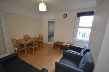 Brighton Road, Earley, Image 5