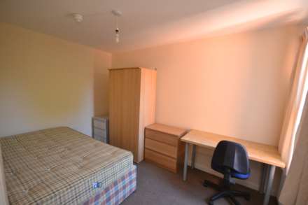 Bishops Road, Reading, Berkshire, RG6 1NP, Image 8