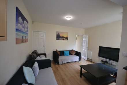 Grange Avenue, Reading, Berkshire, RG6 1DJ, Image 3