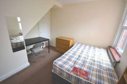 Grange Avenue, Reading, Berkshire, RG6 1DJ, Image 9