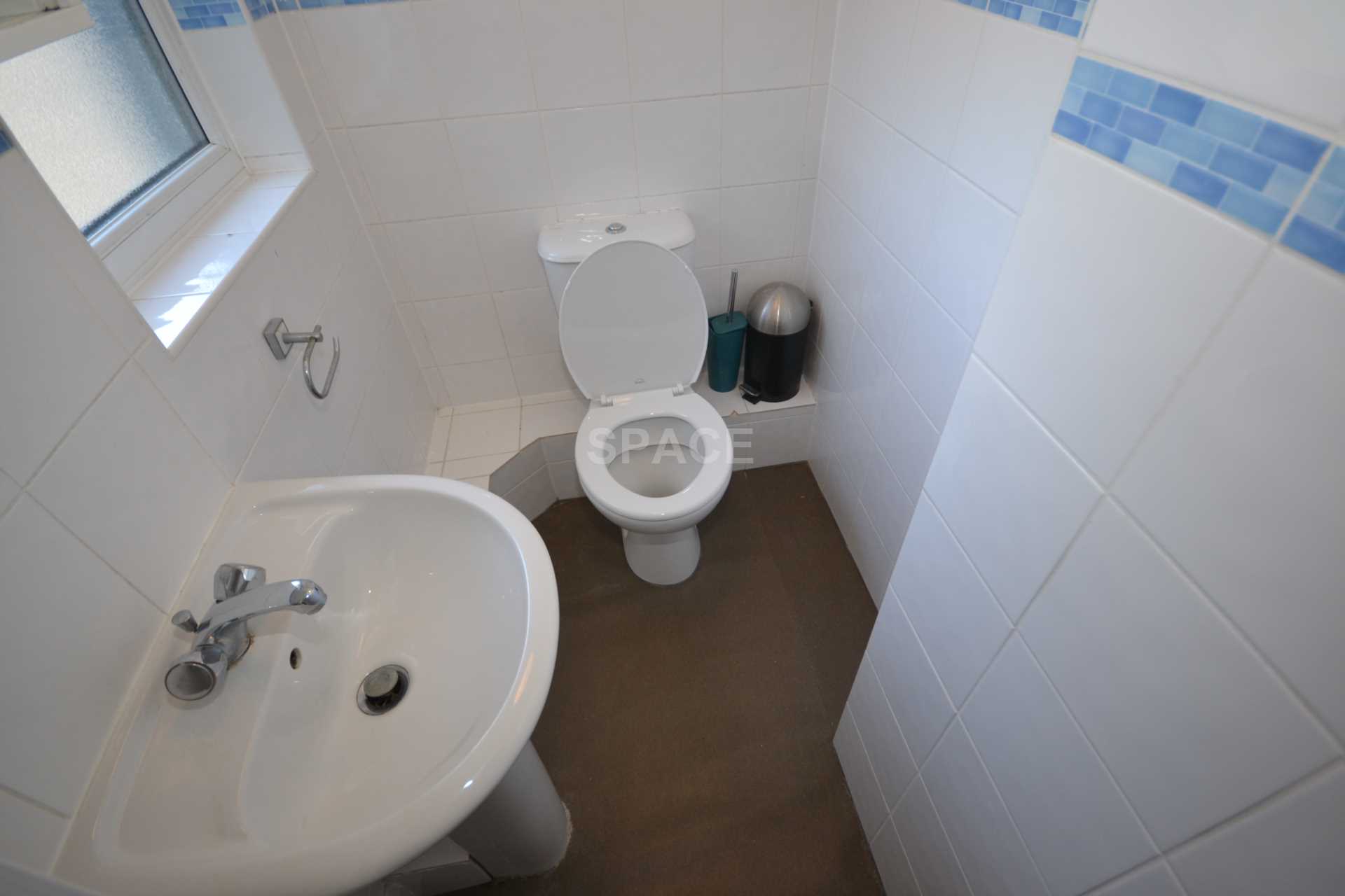 Grange Avenue, Earley, Reading, Berkshire, RG6 1DL, Image 10