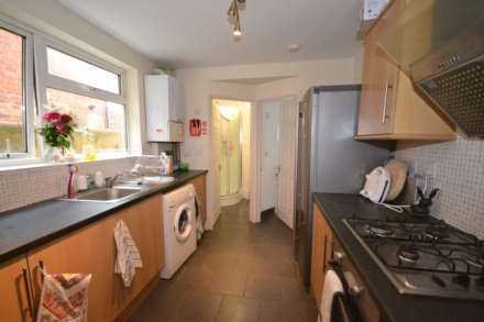 Grange Avenue, Reading, Berkshire, RG6 1DL, Image 10