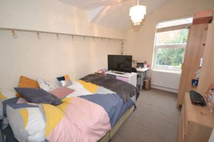 Grange Avenue, Reading, Berkshire, RG6 1DL, Image 13