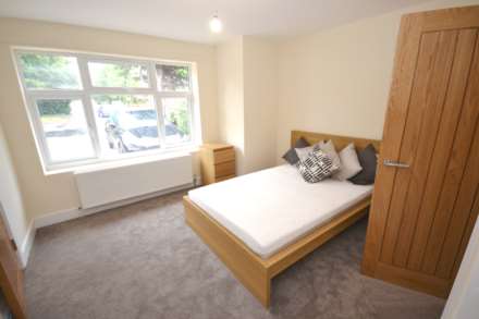 1 Bedroom Room (Double), Church Road, Reading, Berkshire, RG6 1HW - Room 1
