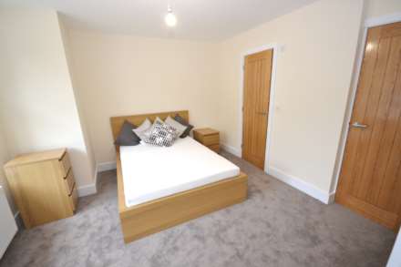 Church Road, Reading, Berkshire, RG6 1HW - Room 1, Image 5