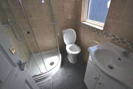 Grange Avenue, Reading, Berkshire, RG6 1DL, Image 11