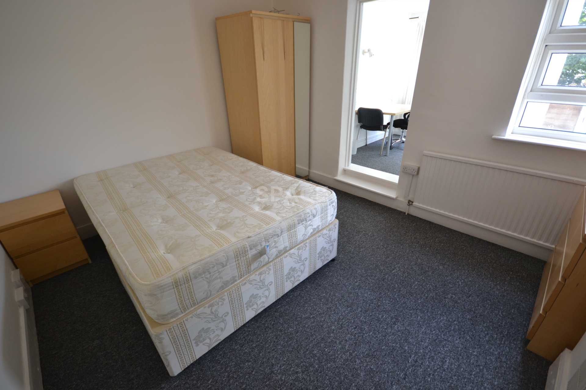Foxhill Road, Reading, Berkshire, RG1 5QS, Image 1