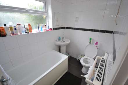 Donnington Road, Reading, Image 4