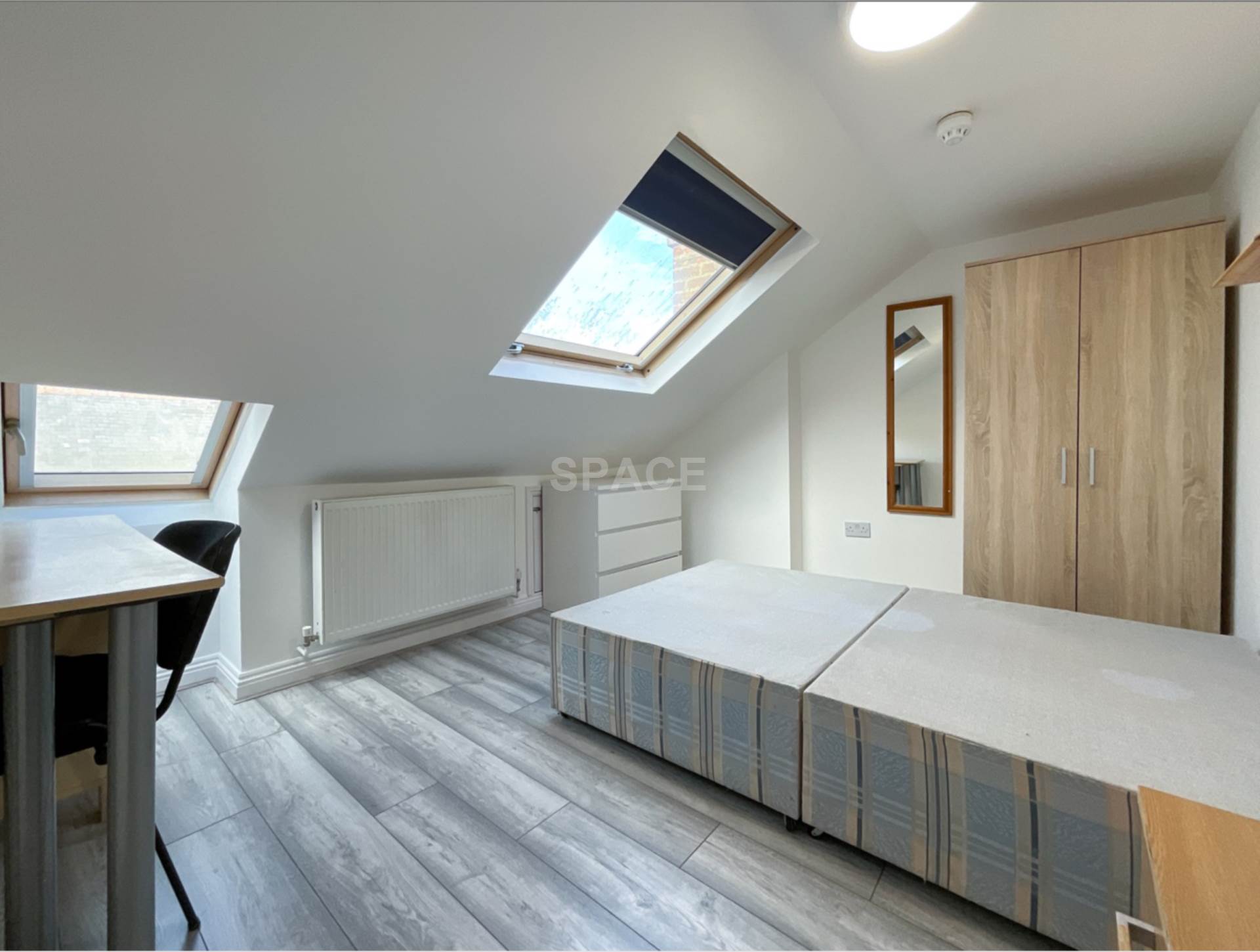 Swainstone Road, Reading, Berkshire, RG2 0DX, Image 17