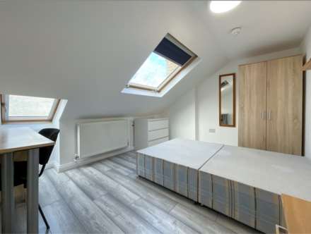 Swainstone Road, Reading, Berkshire, RG2 0DX, Image 17
