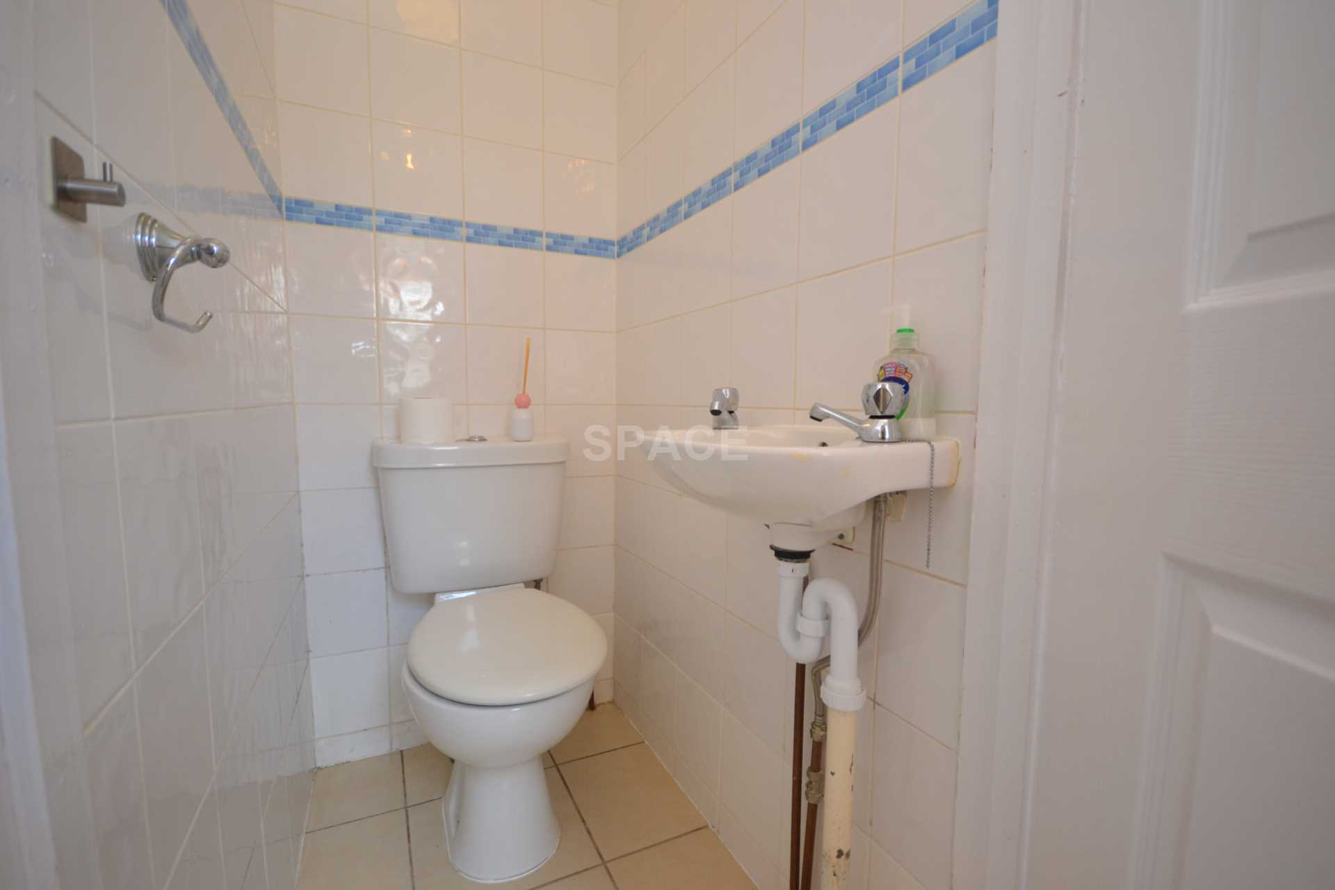 Pitcroft Avenue, Earley, Reading, Berkshire, RG6 1NN, Image 6