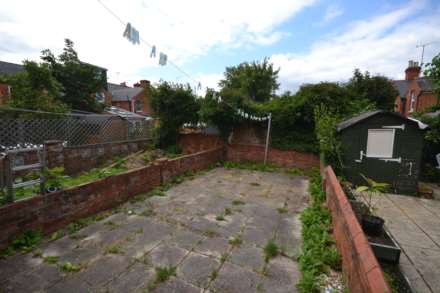 Pitcroft Avenue, Earley, Reading, Berkshire, RG6 1NN, Image 15