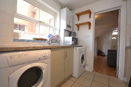 Pitcroft Avenue, Earley, Reading, Berkshire, RG6 1NN, Image 5