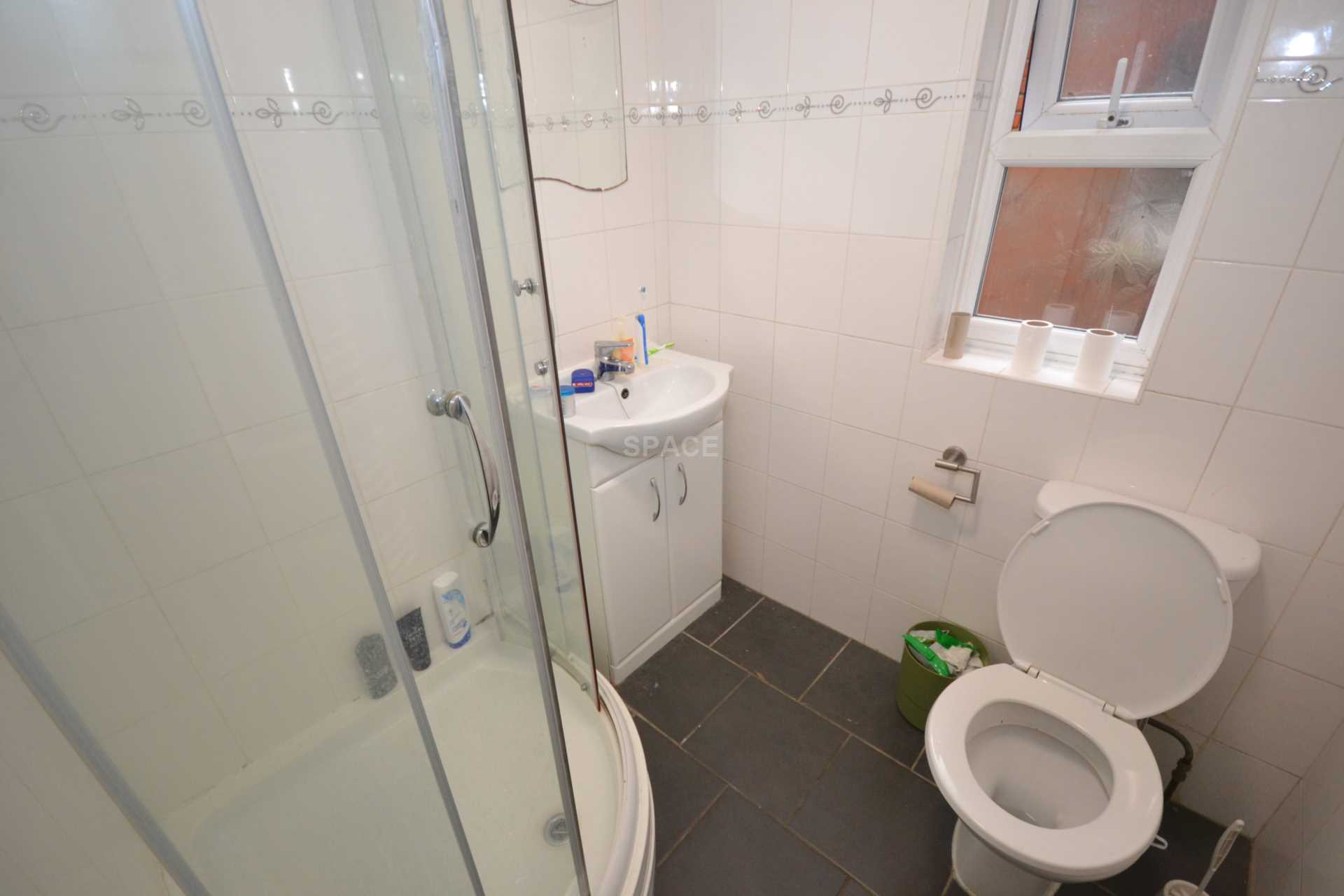 Grange Avenue, Reading, Berkshire, RG6 1DL, Image 4