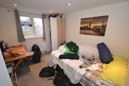 Grange Avenue, Reading, Berkshire, RG6 1DL, Image 5