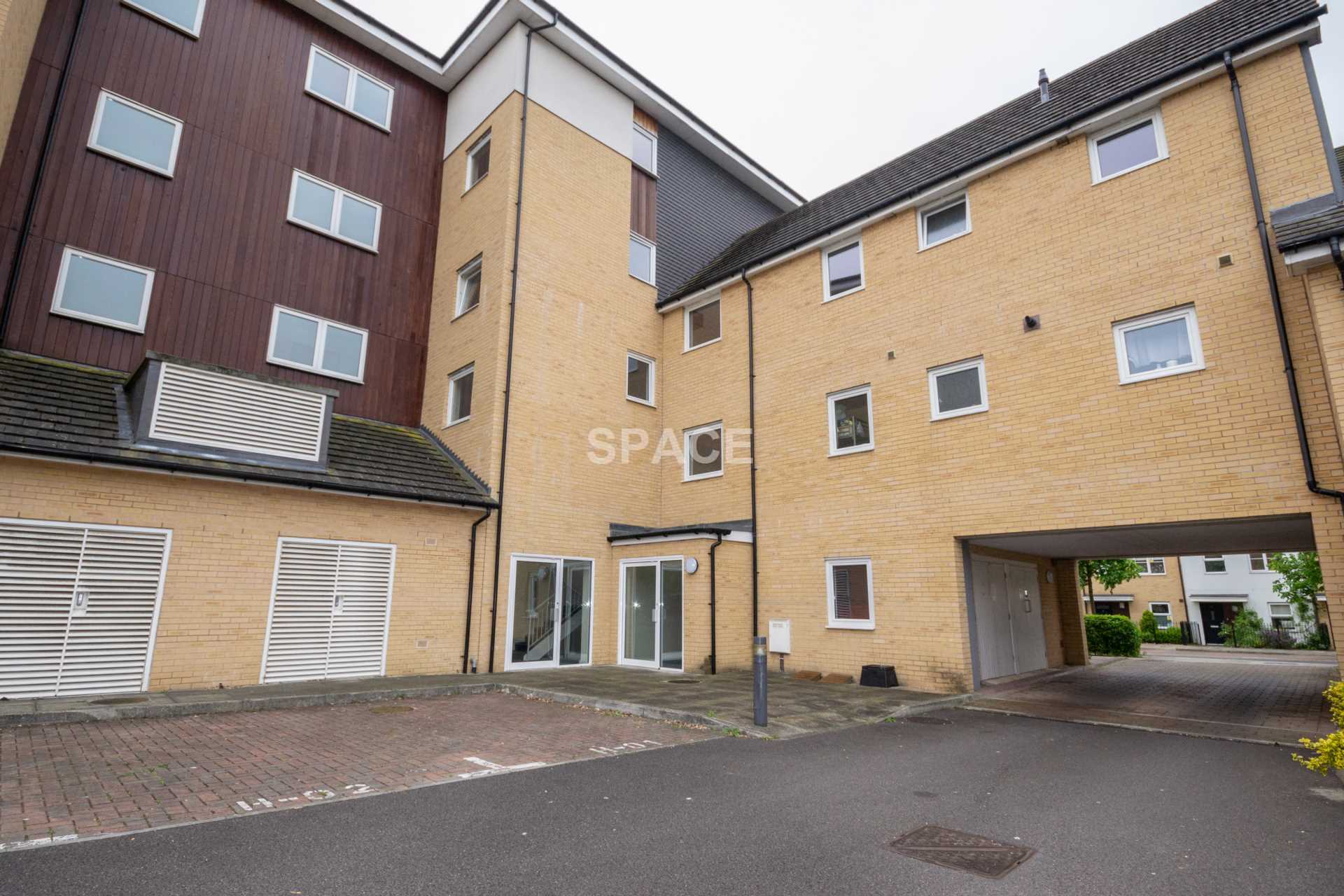 Whale Avenue, Reading, Image 7