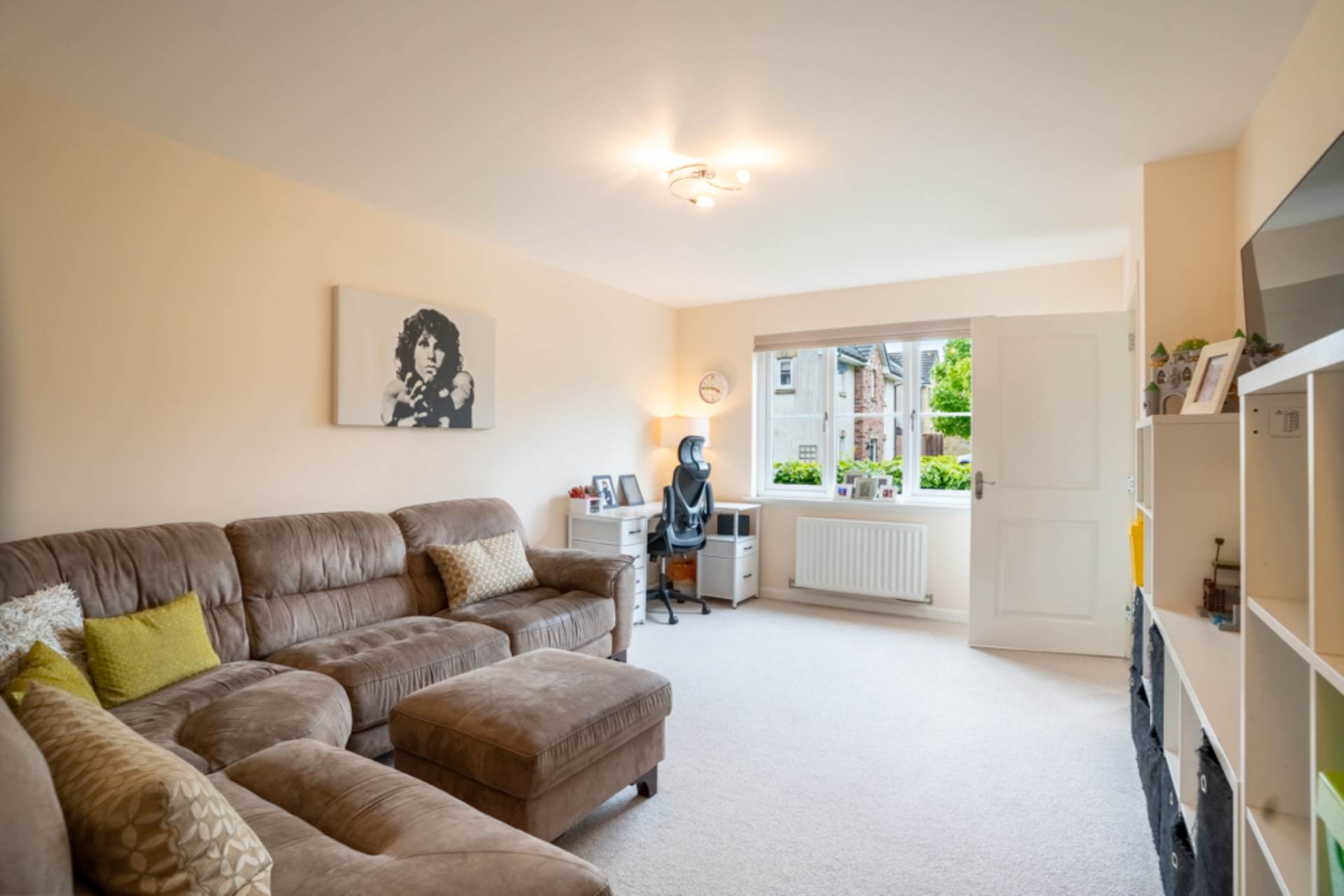 Chestnut Gait, Stewarton, Image 4