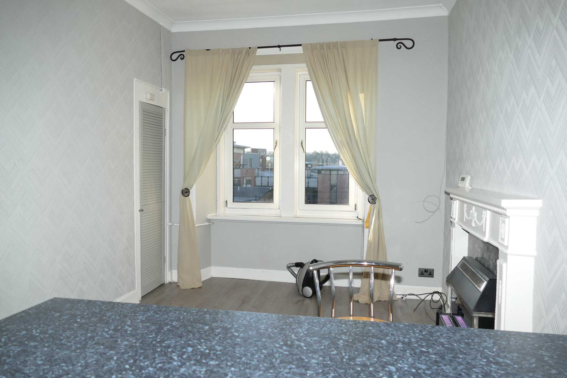 new street Paisley, Image 3