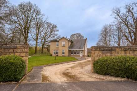 Montgomerie Drive, Stewarton, Image 3