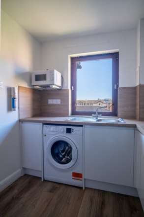 Parsonage Sq, Glasgow, Image 5