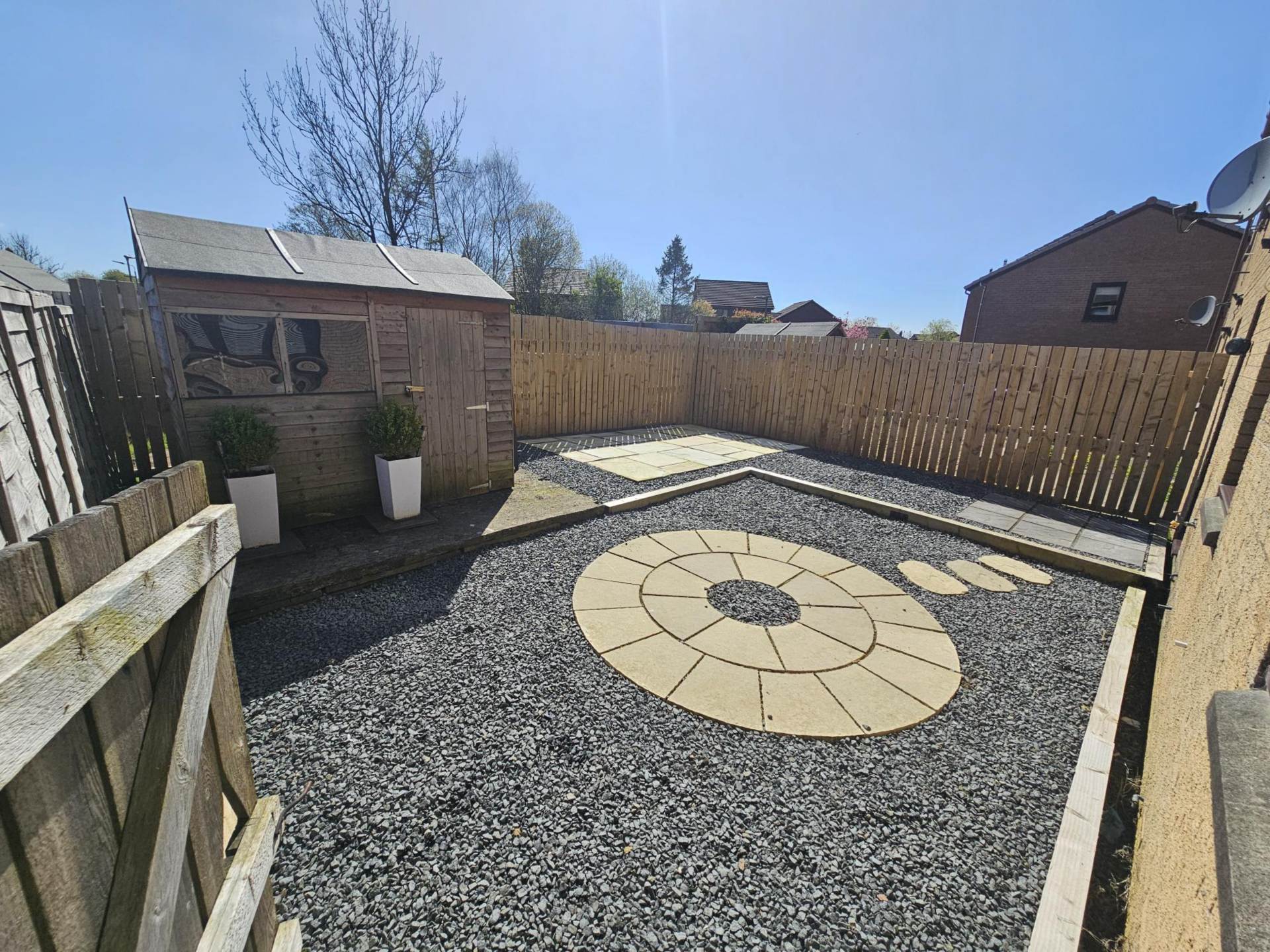 Lochlibo Court, Dreghorn, Image 13